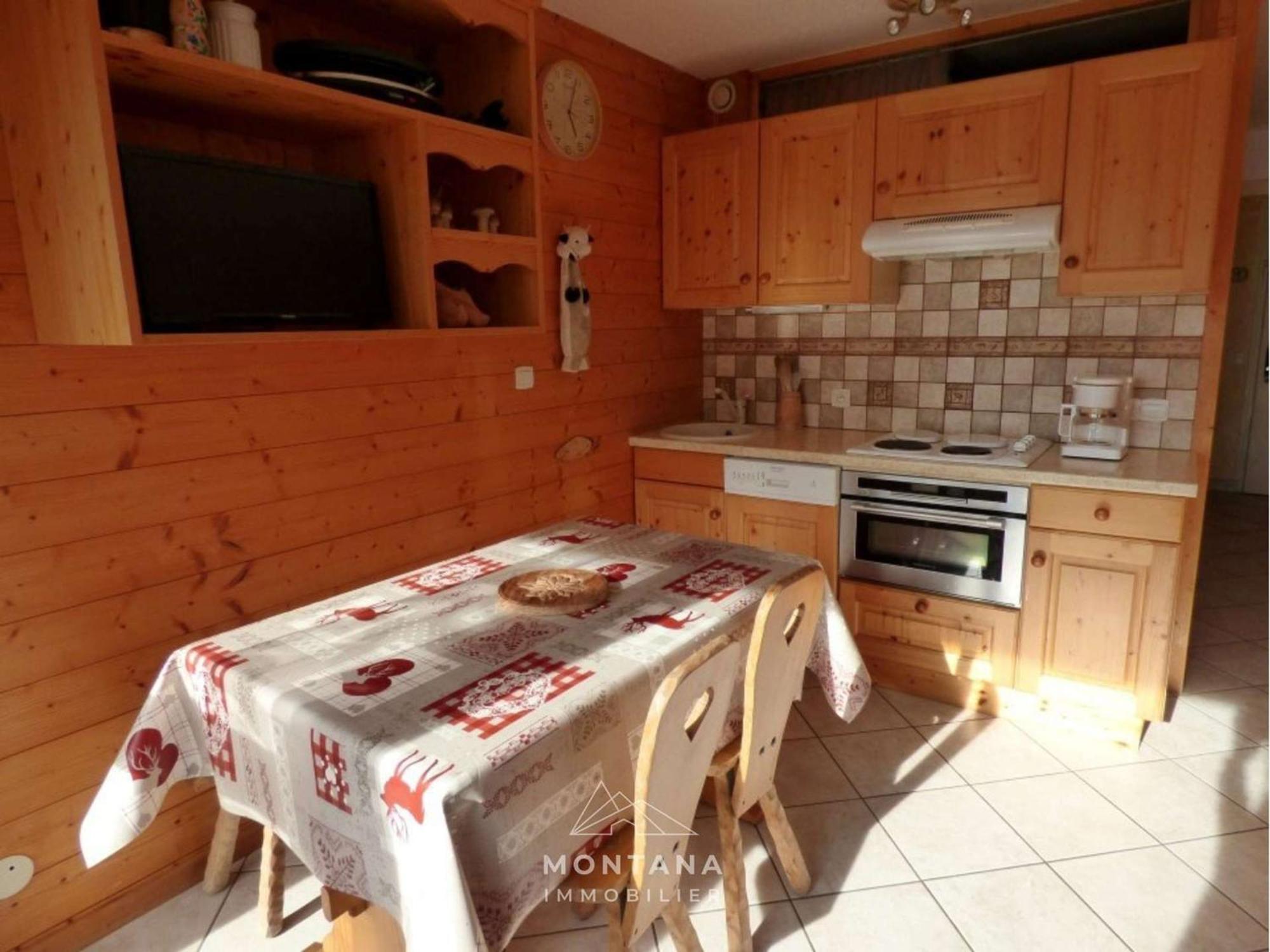 Studio Renove Avec Cabine - 26M² - 5 Pers - Balcon Expose Sud - Pres Skibus Et Remontees Mecaniques - Fr-1-458-125 Le Grand-Bornand Exterior foto